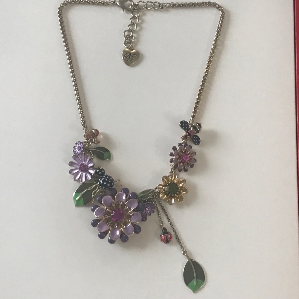 Betsey Johnson Secret Garden Party Flower Leaf Bugs Charm Necklace. - Picture 1 of 10